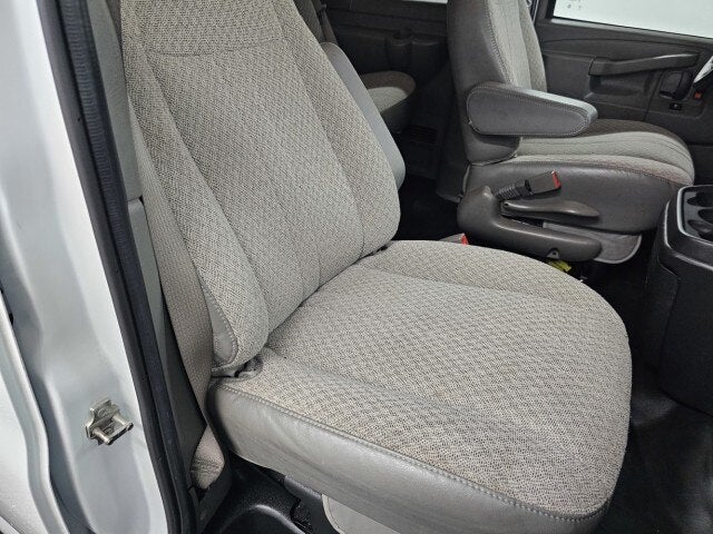 2023 Chevrolet Express 3500 LS Passenger