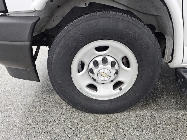 2023 Chevrolet Express 3500 LS Passenger