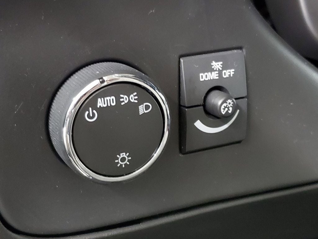 2022 Chevrolet Express 3500 LS Passenger