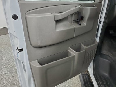 2022 Chevrolet Express 3500 LS Passenger