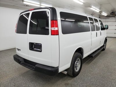 2022 Chevrolet Express 3500 LS Passenger