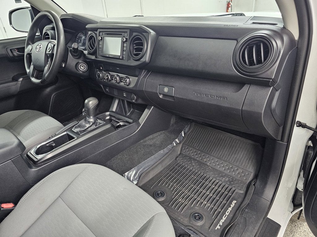 2019 Toyota Tacoma SR