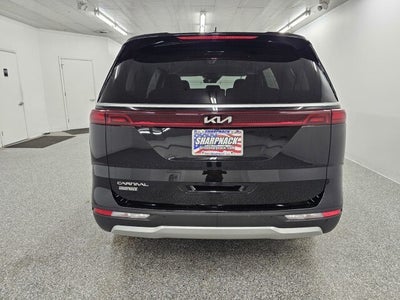 2024 Kia Carnival LX