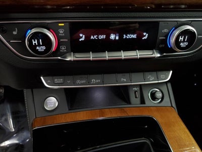 2023 Audi Q5 45 S line Premium quattro