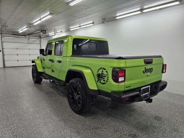 2025 Jeep Gladiator Nighthawk