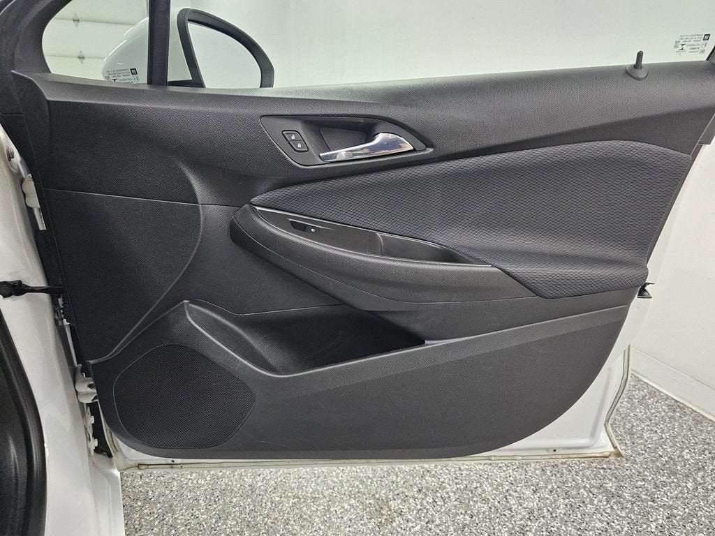 2019 Chevrolet Cruze LS
