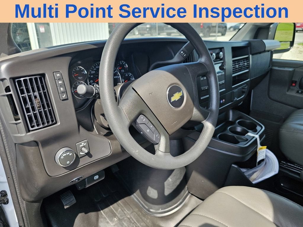 2025 Chevrolet Express Cutaway 3500 Work Van