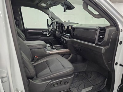 2025 Chevrolet Silverado 3500 HD LTZ