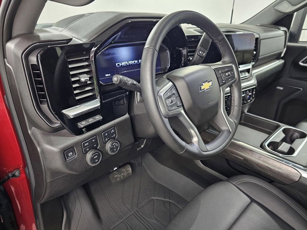 2025 Chevrolet Silverado 3500 HD LTZ