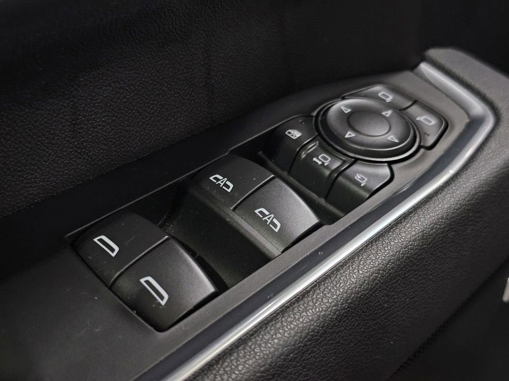 2025 Chevrolet Silverado 3500 HD LTZ