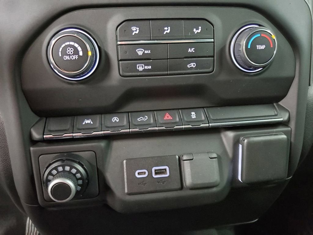 2023 Chevrolet Silverado 1500 Custom