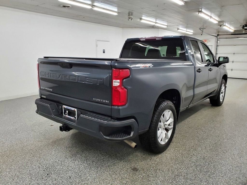 2020 Chevrolet Silverado 1500 Custom