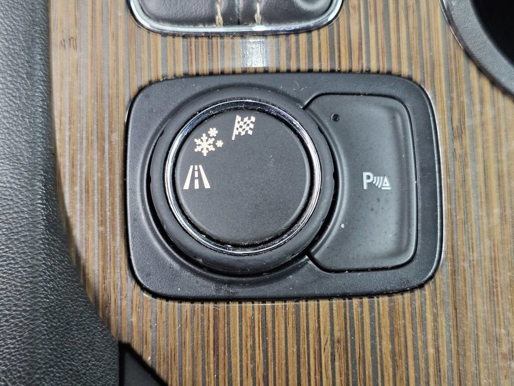 2017 GMC Acadia SLE