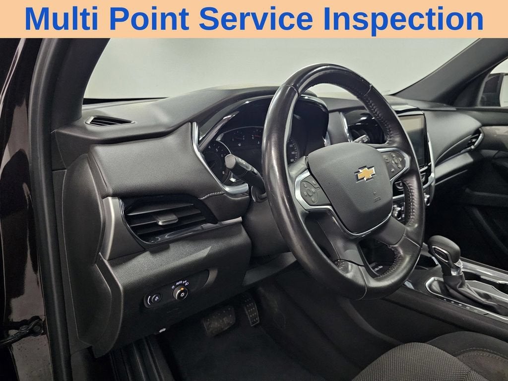 2022 Chevrolet Traverse LT Cloth