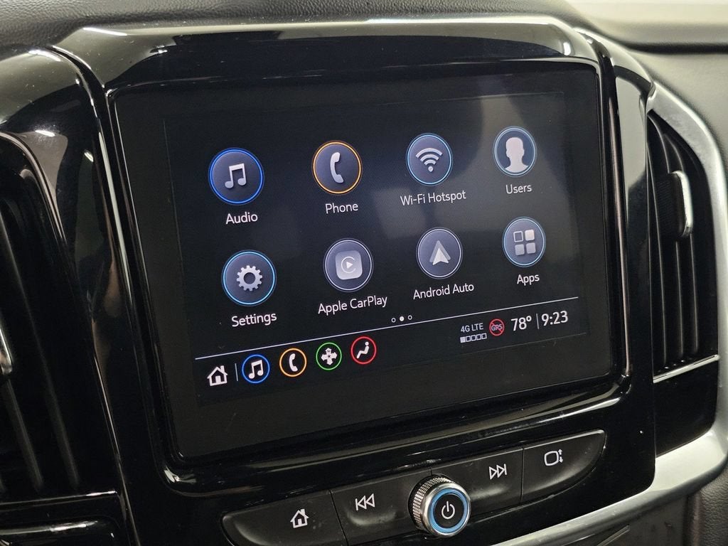 2022 Chevrolet Traverse LT Cloth