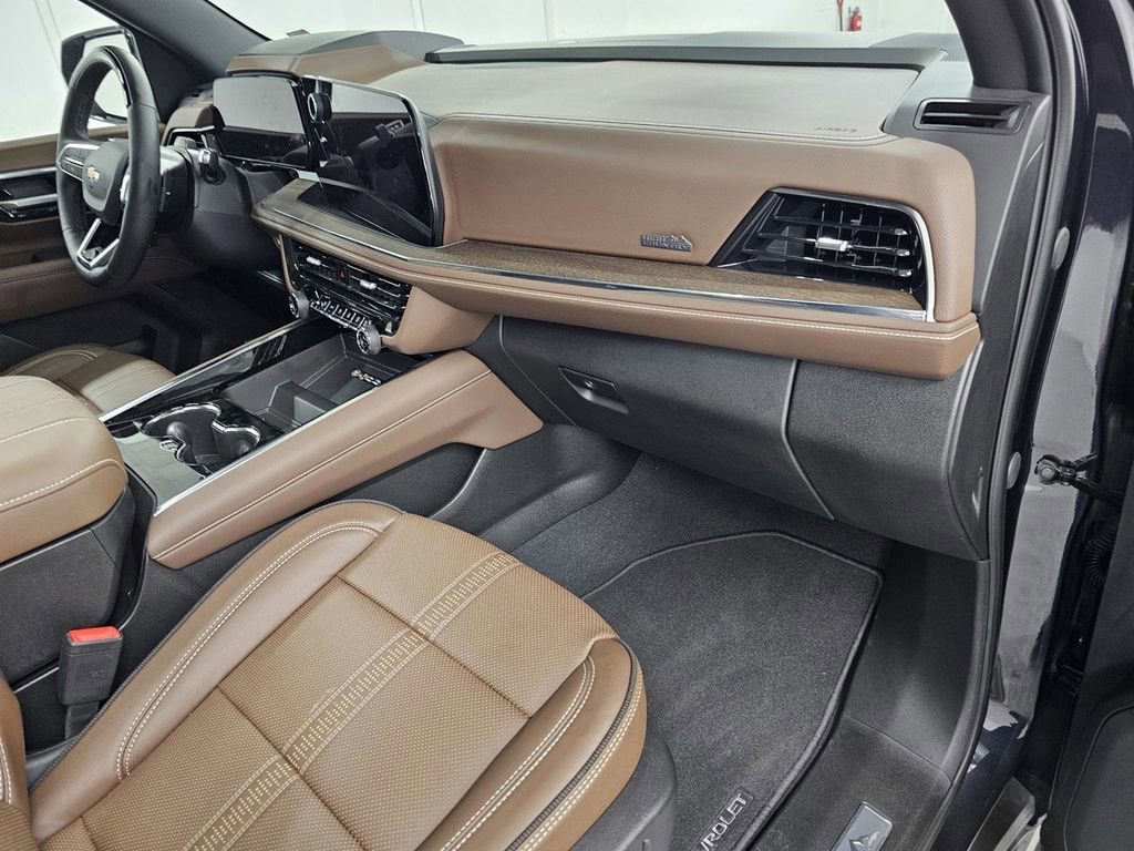 2025 Chevrolet Suburban High Country