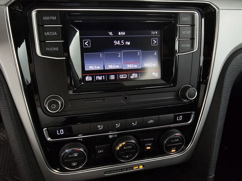 2016 Volkswagen Passat 1.8T S
