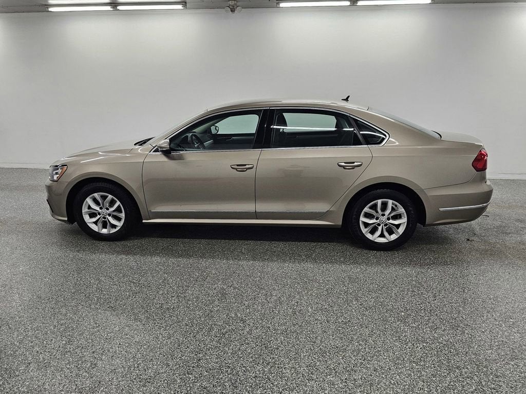2016 Volkswagen Passat 1.8T S