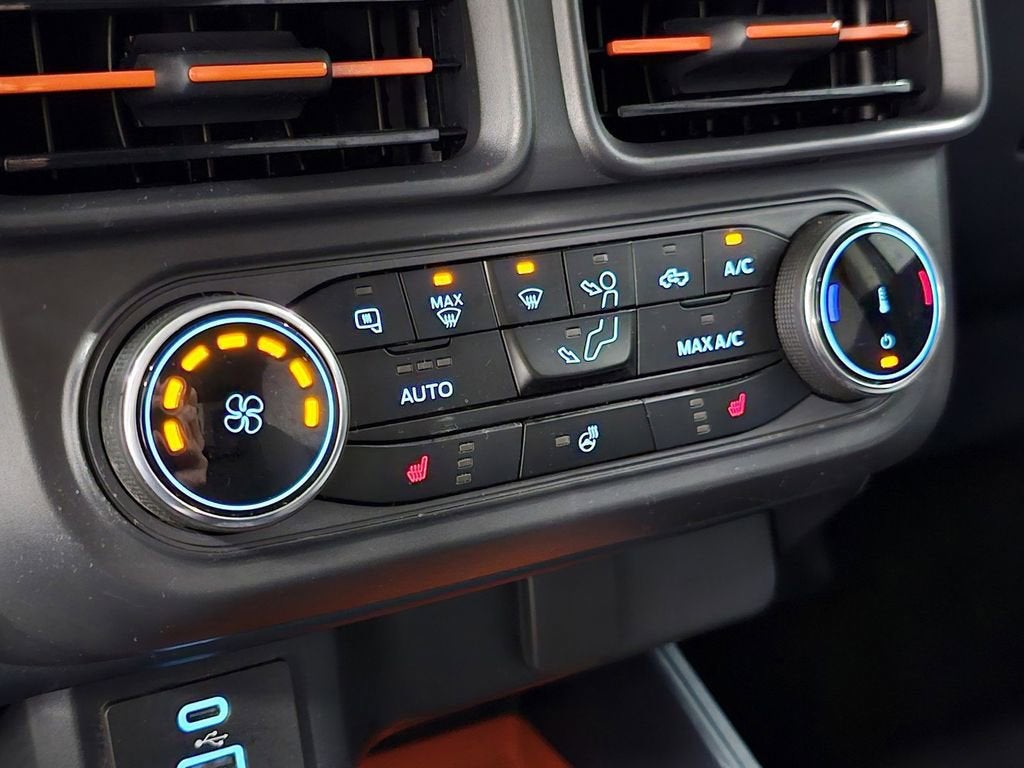 2023 Ford Maverick XL