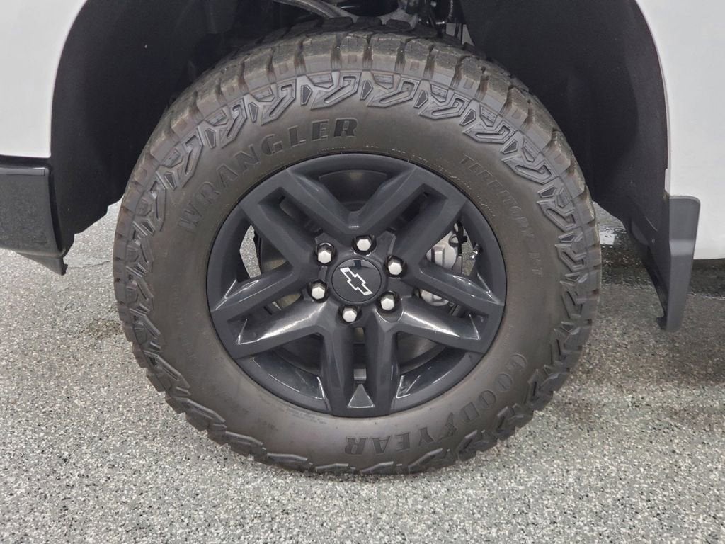 2025 Chevrolet Silverado 1500 Custom Trail Boss