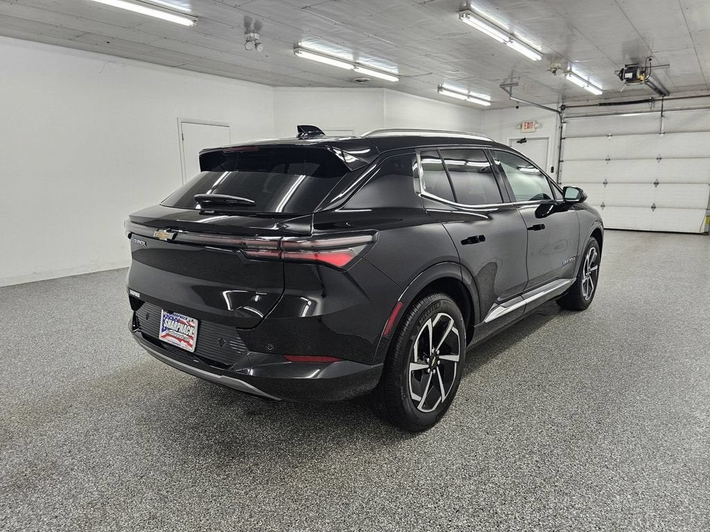 2025 Chevrolet Equinox EV LT