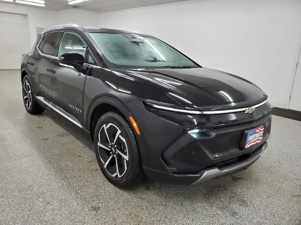 2025 Chevrolet Equinox EV LT