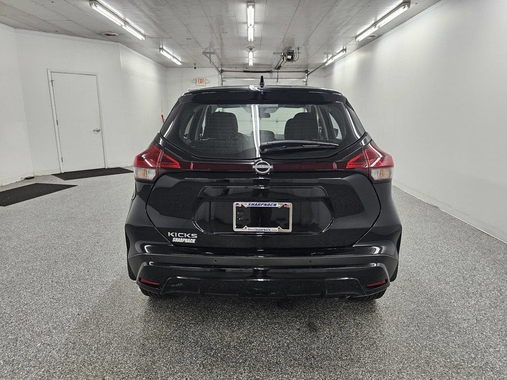 2025 Nissan Kicks Play S