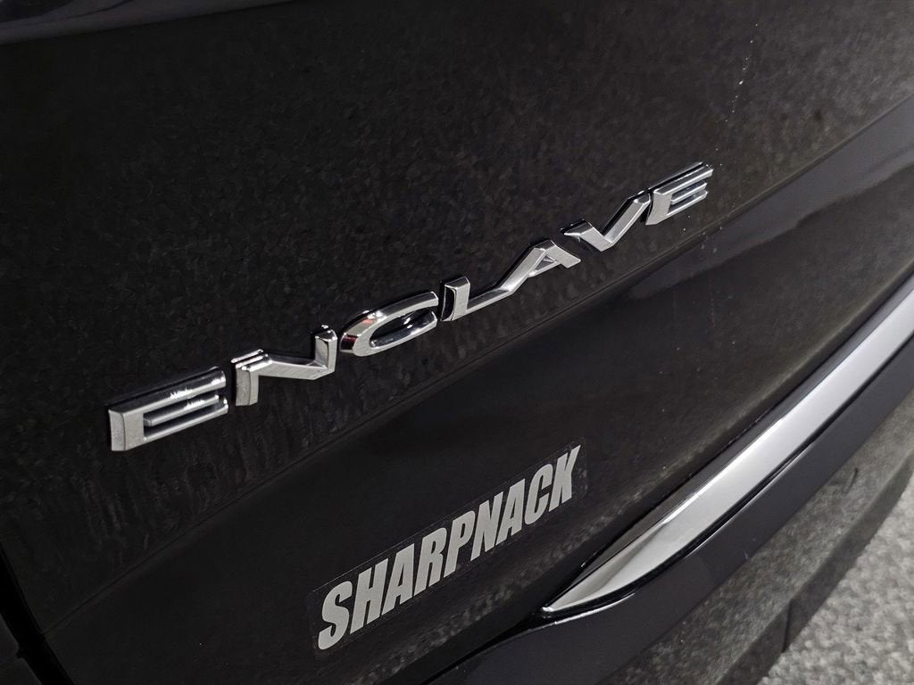 2022 Buick Enclave Essence