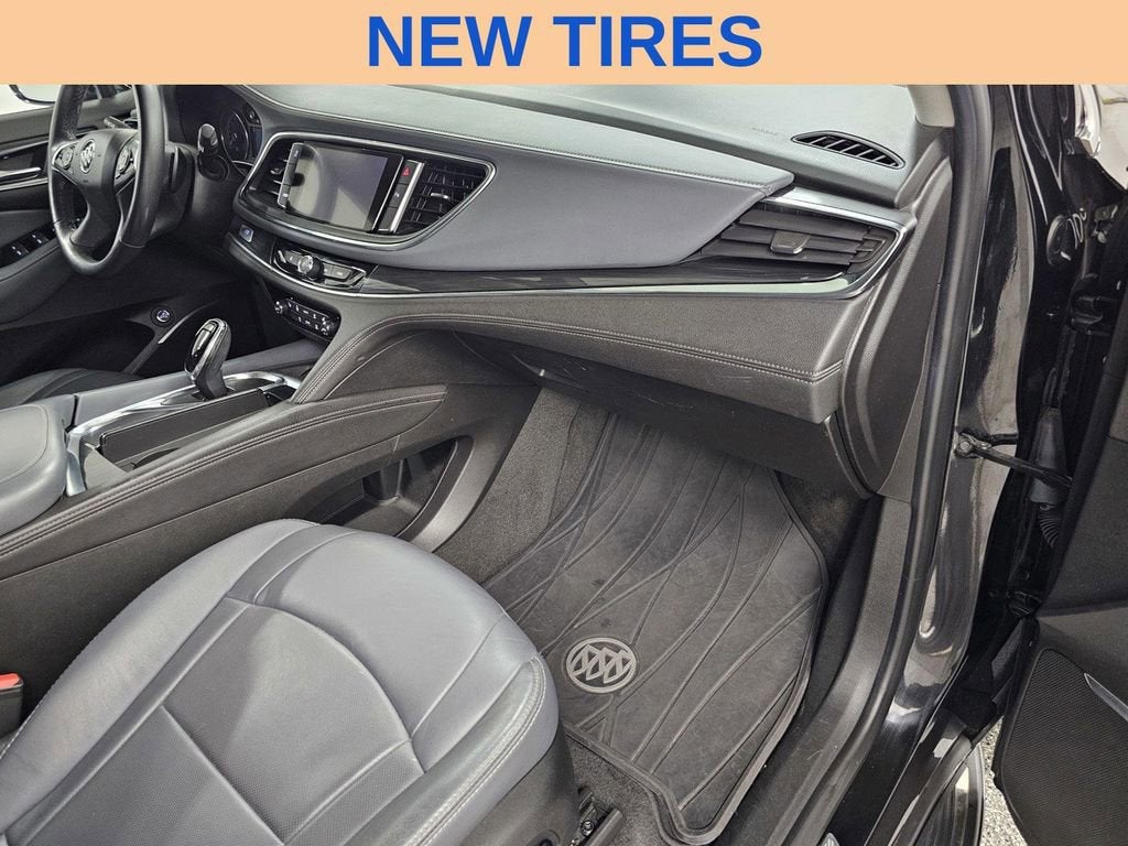 2019 Buick Enclave Essence