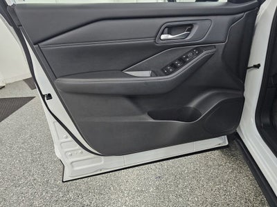 2024 Nissan Rogue SV FWD