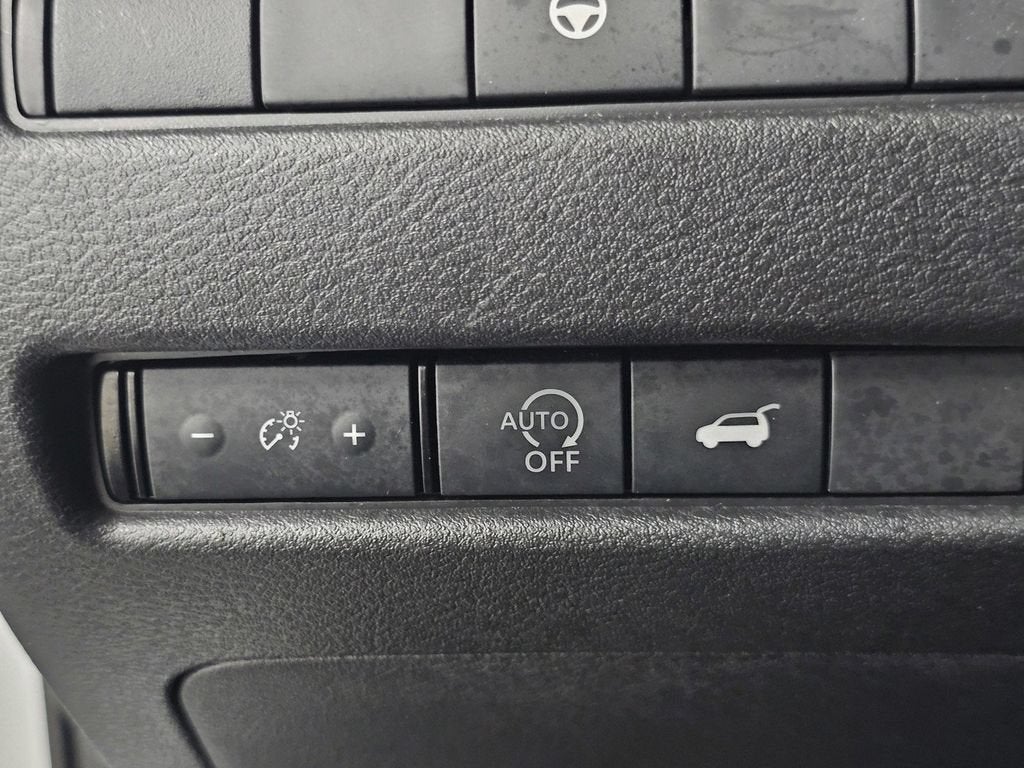 2024 Nissan Rogue SV FWD