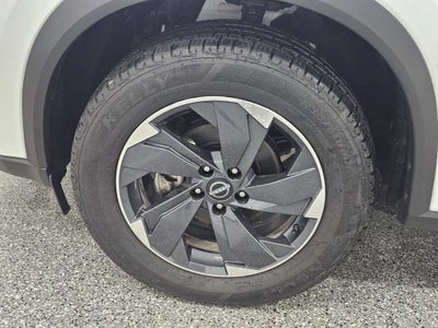 2024 Nissan Rogue SV FWD