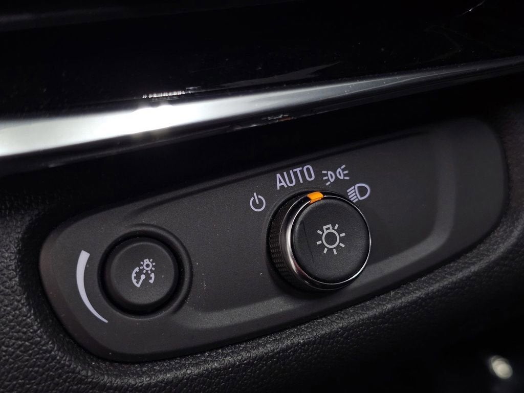 2025 Buick Envista Sport Touring