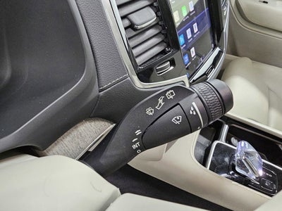 2025 Volvo XC90 Plug-In Hybrid Ultra